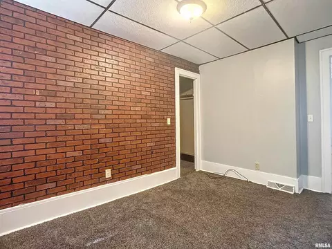 2407 6th Ave, Moline, IL 61265 photo 14