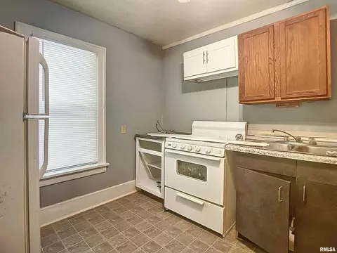 2407 6th Ave, Moline, IL 61265 photo 22
