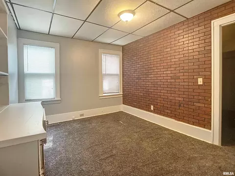 2407 6th Ave, Moline, IL 61265 photo 13