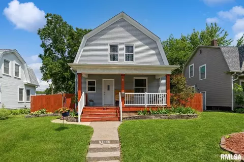 2807 Leclaire St, Davenport, IA 52803