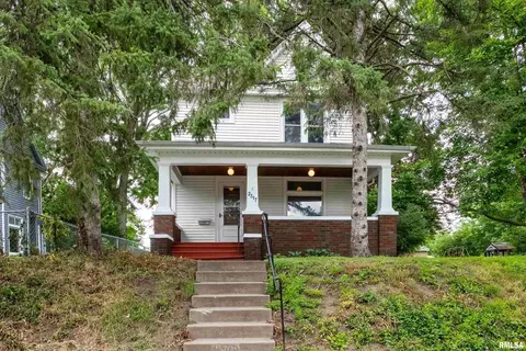 2317 Farnam St, Davenport, IA 52803