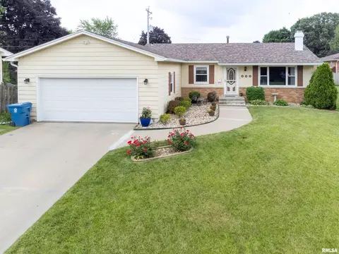 450 31st Ave, East Moline, IL 61244