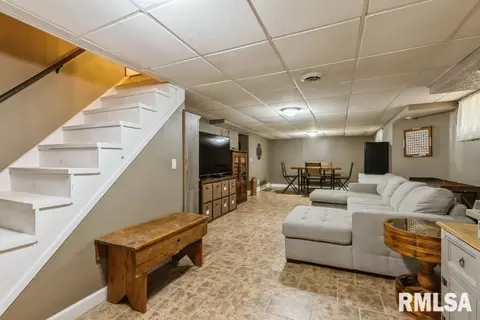 2519 13th St, Moline, IL 61265 photo 14