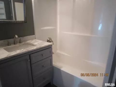 1860 18th Ave #A, Moline, IL 61265 photo 18