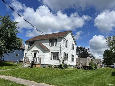 1015 18th Ave, Moline, IL 61265 photo 2