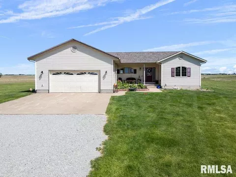 9515 W 190th Ave, Reynolds, IL 61279