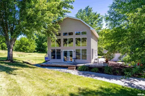 7525 120th Ave, Coal Valley, IL 61240