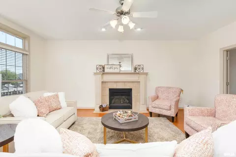 119 S Blanche Dr, Eldridge, IA 52748 photo 11