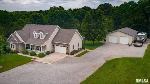 150 Kenneth Ct, Vienna, IL 62995