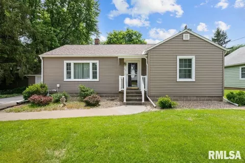 216 E Ogden Ave, Geneseo, IL 61254