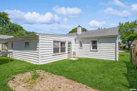 3720 14th Ave, Moline, IL 61265 photo 4