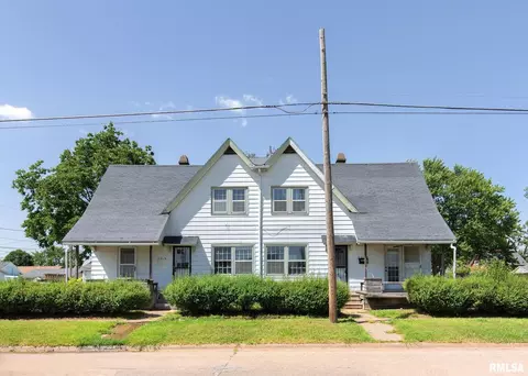 2219 2223 8th Ave, East Moline, IL 61244