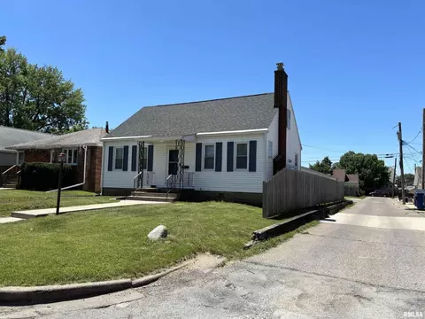 2317 29th St, Moline, IL 61265
