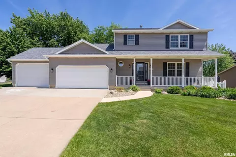 4405 Regency Pl, Davenport, IA 52806