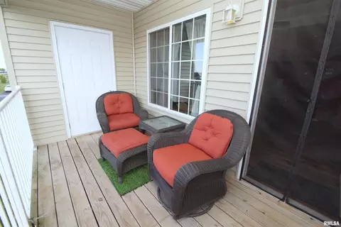 300 E Franklin St #202, Eldridge, IA 52748 photo 12