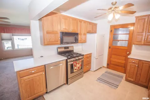 1801 15th St, Viola, IL 61486 photo 18