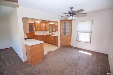 1801 15th St, Viola, IL 61486 photo 16