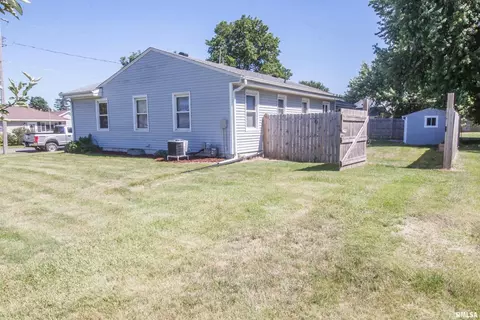 1801 15th St, Viola, IL 61486 photo 3