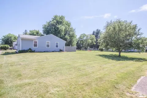 1801 15th St, Viola, IL 61486 photo 2