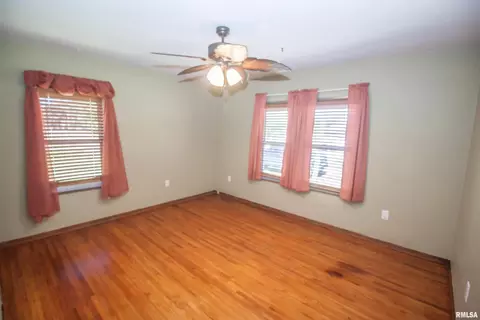 1801 15th St, Viola, IL 61486 photo 23