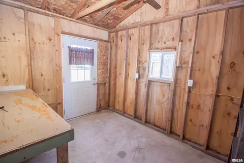 1801 15th St, Viola, IL 61486 photo 9