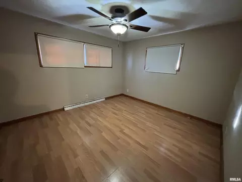 Bedroom - 3638 84, Thomson, IL 61285 photo 3 of 5