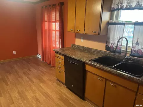 Kitchen - 3638 84, Thomson, IL 61285 photo 2 of 4