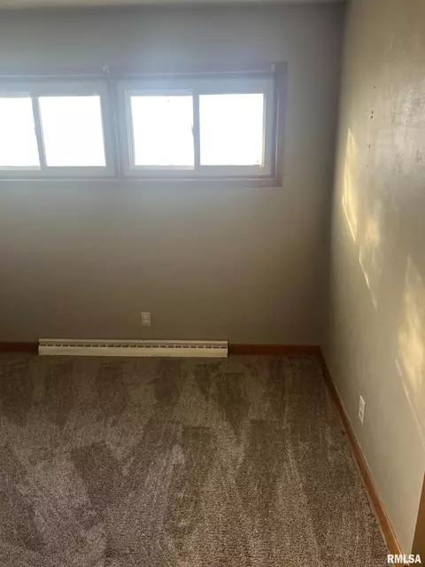 Bedroom - 3638 84, Thomson, IL 61285 photo 4 of 5