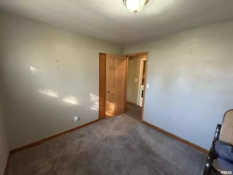 Bedroom - 3638 84, Thomson, IL 61285 photo 2 of 5