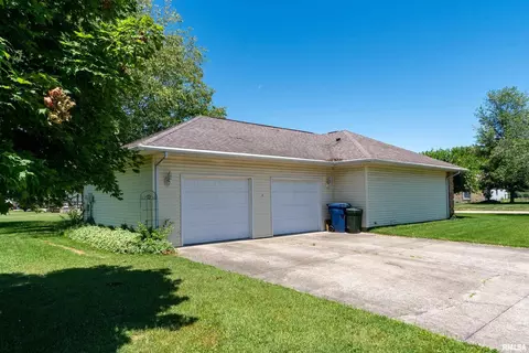 1511 E Willow Dr, Marion, IL 62959 photo 15