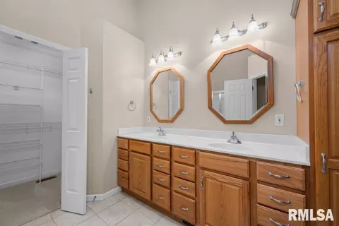 3304 14th St, Silvis, IL 61282 photo 19