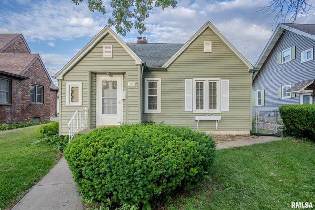 2937 Jefferson Ave, Davenport, IA 52803