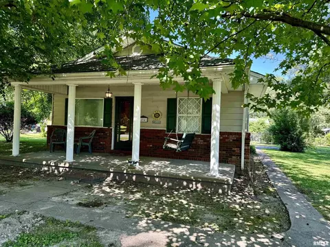 404 N Seba St, Hurst, IL 62949 photo 30