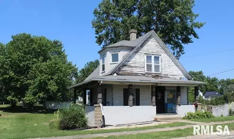 217 Goodrich St, Kewanee, IL 61443