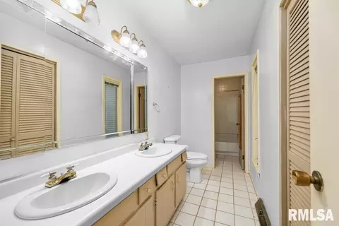 4205 7th Ave, Moline, IL 61265 photo 18