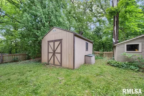 4205 7th Ave, Moline, IL 61265 photo 32