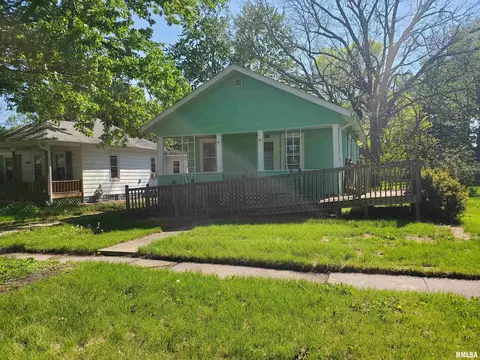 1601 Beecher Ave, Galesburg, IL 61401