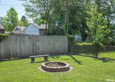445 6th St E, Milan, IL 61264 photo 6