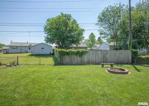 445 6th St E, Milan, IL 61264 photo 7