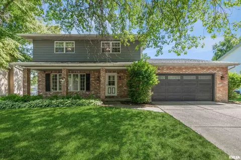 2631 E 29th Ct, Davenport, IA 52803