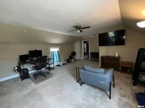 522 Exchange St, Geneseo, IL 61254 photo 16