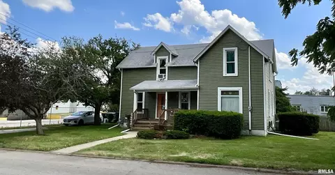 522 Exchange St, Geneseo, IL 61254