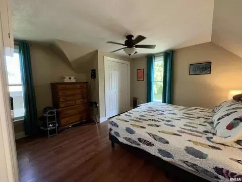 522 Exchange St, Geneseo, IL 61254 photo 18
