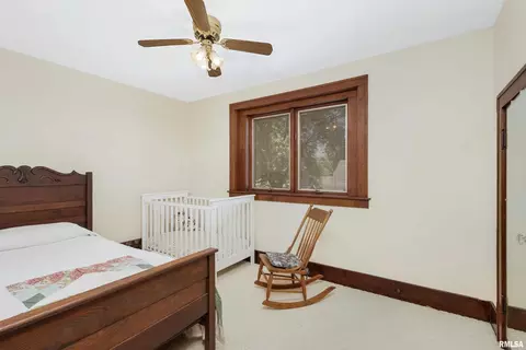 2025 5th St, Moline, IL 61265 photo 44