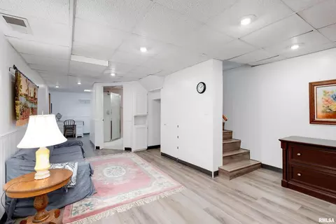 2025 5th St, Moline, IL 61265 photo 46
