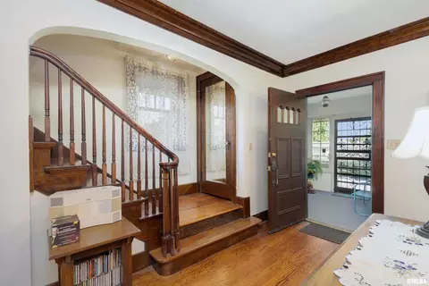 2025 5th St, Moline, IL 61265 photo 35