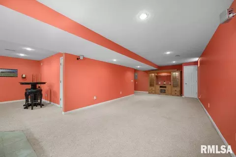 29 Dawn Ct, Eldridge, IA 52748 photo 30