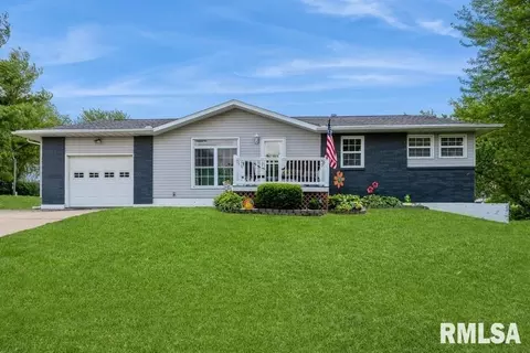 111 W Mildred St, Preston, IA 52069