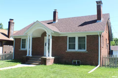 552 26th Ave, Moline, IL 61265