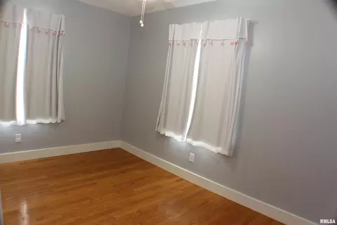 552 26th Ave, Moline, IL 61265 photo 17